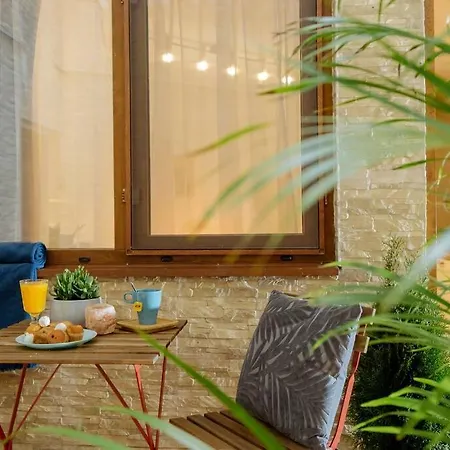 With Private Terrace Next To Cismigiu *