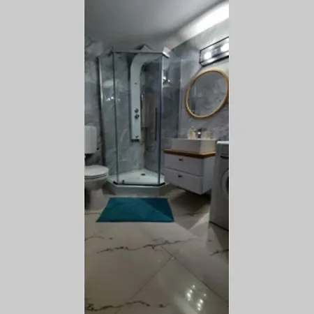 Appartamento With Private Terrace Next To Cismigiu *