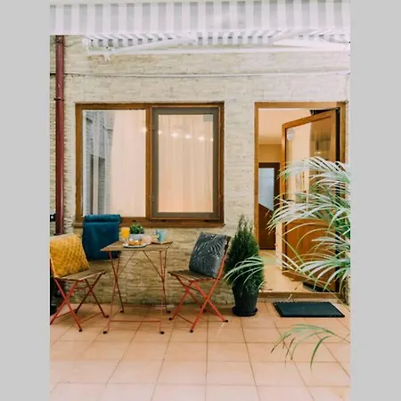 Apartament With Private Terrace Next To Cismigiu