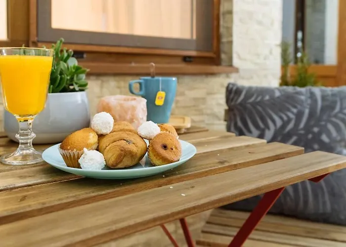 Apartament With Private Terrace Next To Cismigiu Bucureşti