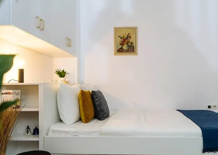 With Private Terrace Next To Cismigiu Bucureşti