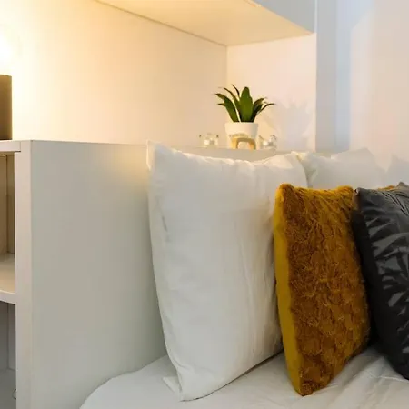 With Private Terrace Next To Cismigiu Appartement Bucarest