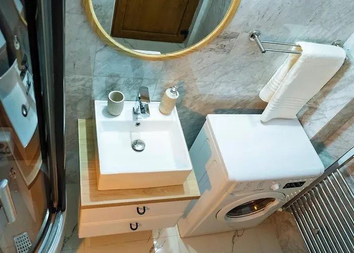 With Private Terrace Next To Cismigiu * Βουκουρέστι